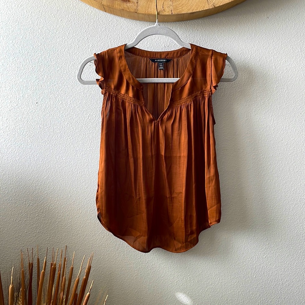 XXS Banana Republic Petite blouse in rust